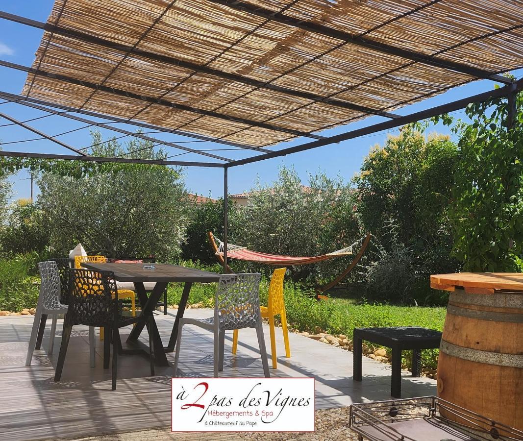 A 2 Pas Des Vignes, Hebergements Et Spa, Maison Numero 6, A Chateauneuf Du Pape Zewnętrze zdjęcie